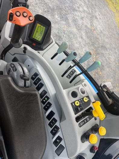 New Holland Other 2015