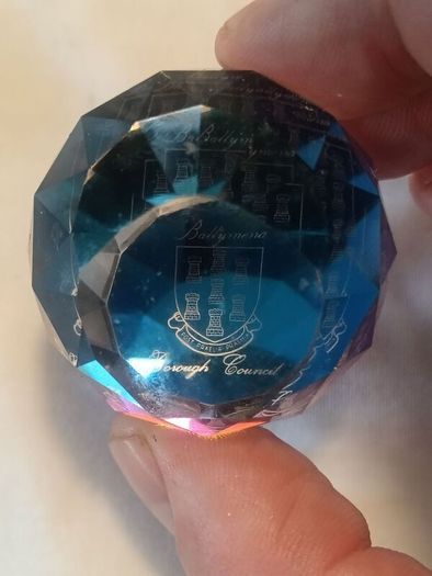 10 Piece Paperweight Bundle