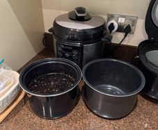 SUPOR Electric Pressure Cooker - 2 Inner Pots + FREE UK Adapter