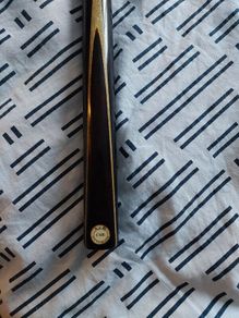 A&R handmade snooker cue and case