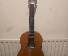 valencia guitar