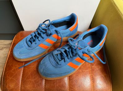 Adidas blue/orange trainers