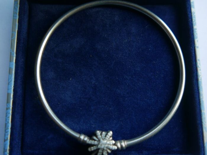 Genuine Pandora Sterling Silver 925  Limited Edition Firework Snowflake Christmas Bangle 10,8g