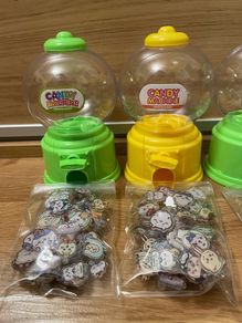 NEW cute little vending machines (4 available)