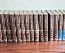 Full Set of Encyclopaedia Brittanica