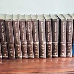 Full Set of Encyclopaedia Brittanica