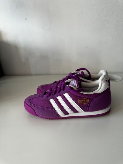 Adidas dragon