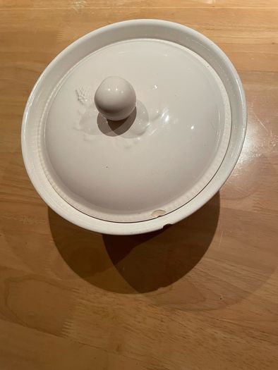 Cream Pottery Casserole Dish