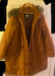 Coat size 22