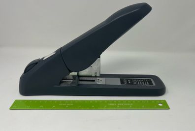 Rapesco AV-29 Heavy Duty Stapler Pivot Design.