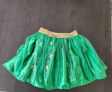 girls skirt