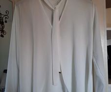 Kata & Pippa Ivory Blouse , NEW With Tags , Size L (UK 14)