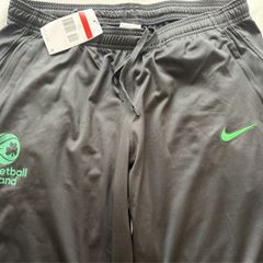 Official Basketball Ireland Ladies Black Joggers (size L) - brand new