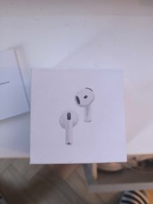 airpods 4 Box