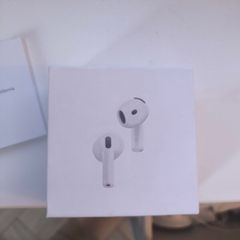 airpods 4 Box