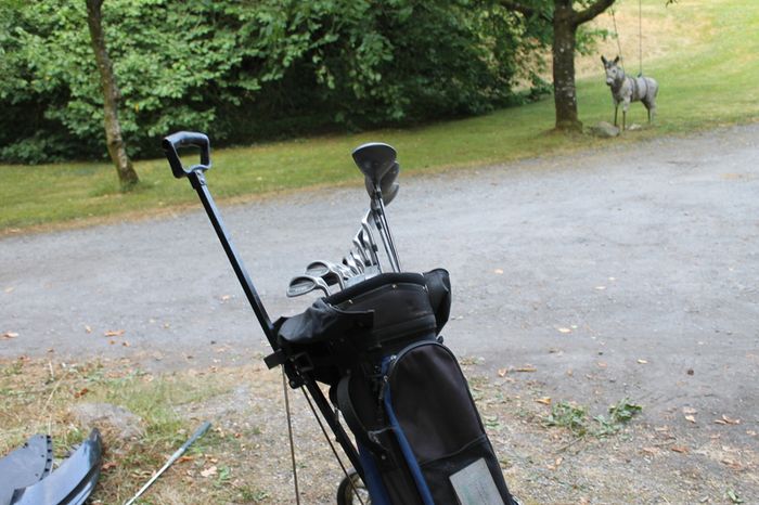 Golf clubs
