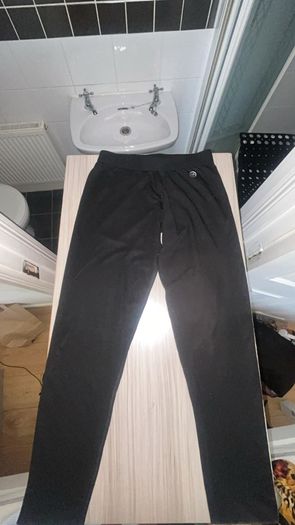Watson's Black Sports/Yoga Leggings Size Small