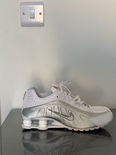 Nike Shox R4 White/Metallic Silver