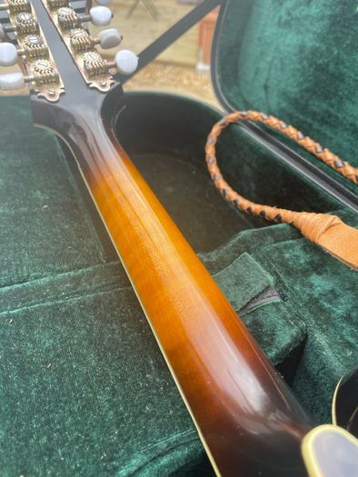Kentucky KM 1000 Master Model Mandolin