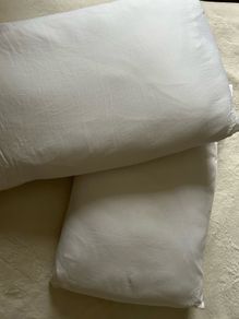 2 pillows + 2 pillows cases