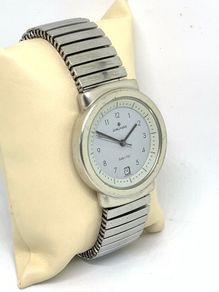 Vintage Junghans Solar Tec watch