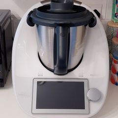 TM6 Thermomix with Accessories
