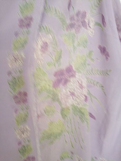 Silk Wrap/Shaw, Large 40/80" Lilac with Mauve/Green/Cream Design