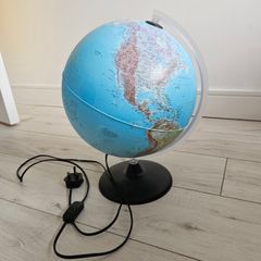 light up globe