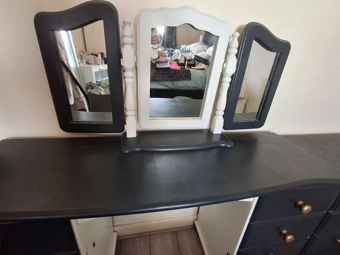 chest of drawers and vanity
