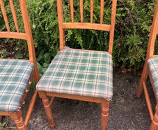 4 Chairs