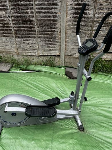 cross trainer