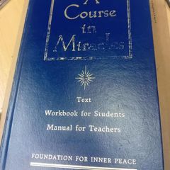 A course in Miracles Hardback 1996