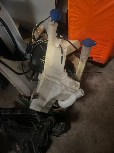 Washer Bottle Reservoir Audi Mercedes Peugeot Ford Hyundai & more