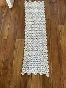 Vintage table runner