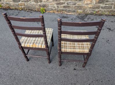 Dining chairs for upcycling