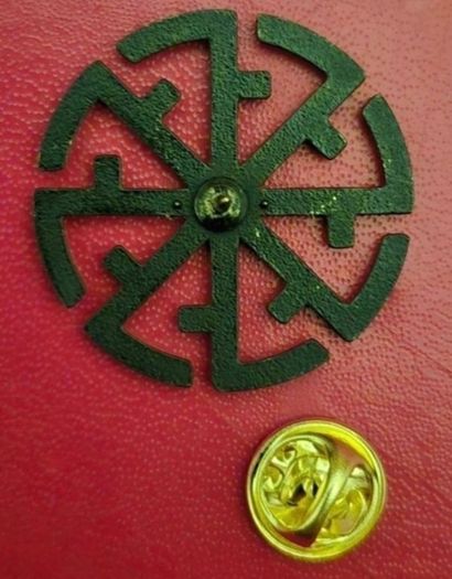 Slavic pagan/ kolovrat, perun ( slavic thunder god)