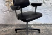 Tan-sad "clifton" Executive Office Chair