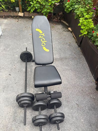 Adjustable Weight Bench Set