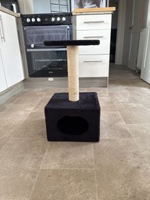 cat scratcher