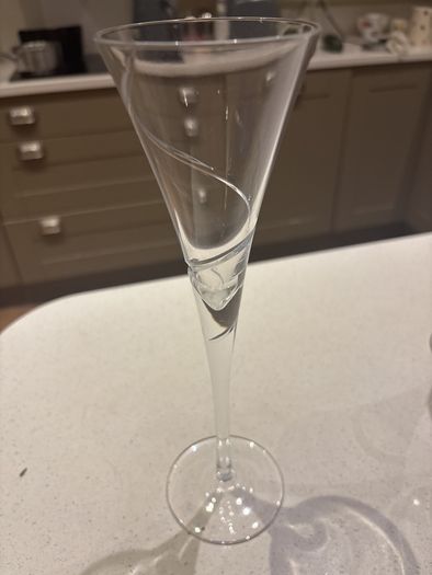 Louise Kennedy for Tipperary Crystal "Spindle Tree " Champagne Flutes (3)