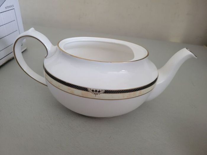 Spode Avignon teapot