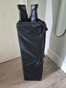 travel cot