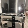 32 inch Tv and stand Image 3