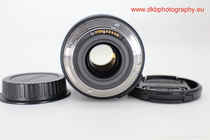 Canon Efs 18-135 F3.5-5.6 Is Lens #0181