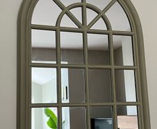 Mirror window