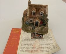 Lilliput Lane Yorkvale Cottage