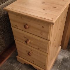 bed side locker