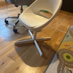 Ikea kids desk chair