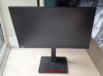 Lenovo think vision monitor