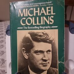 Michael Collins A Biography by Coogan, Tim Pat ( Author ) (Paperback)